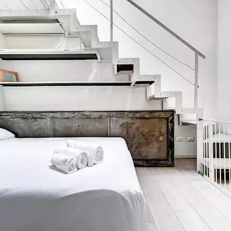 Dimora San Vitale Apartamento *